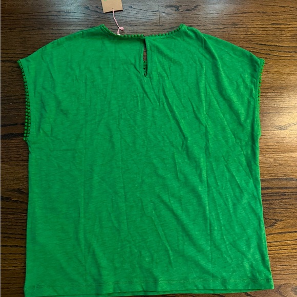NWT Boden Elevated Tee! - Picture 3 of 4